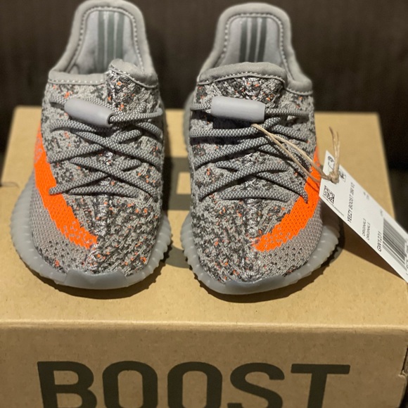 Adidas Yeezy Boost 350 V2 Beluga Reflective (Infants) - Picture 3 of 5